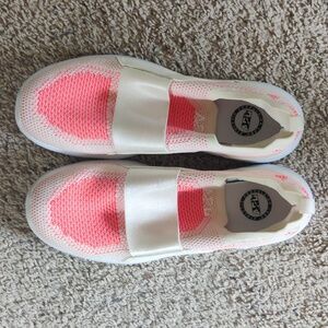 APL Techloom Sneakers